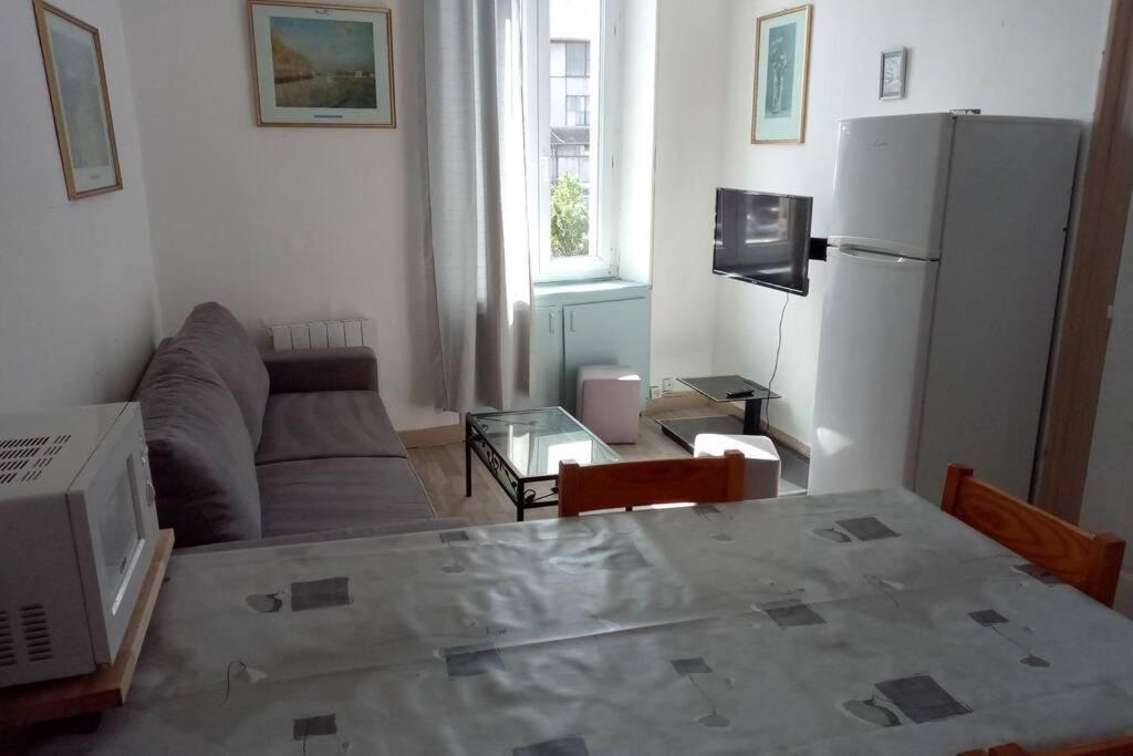 Charmant Appartement A Perigueux Bagian luar foto